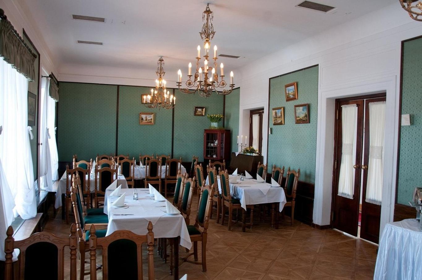 Hotel Zamek Pultusk Dom Polonii 외부 사진