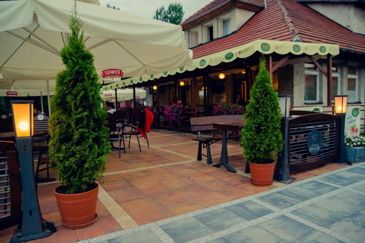 Hotel Zamek Pultusk Dom Polonii 외부 사진